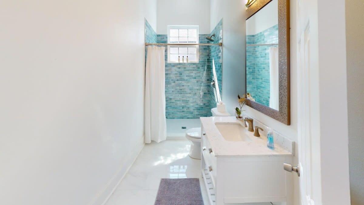 Sunny 5Bed W Parking And Direct Streetcar Access Villa New Orleans Exterior photo